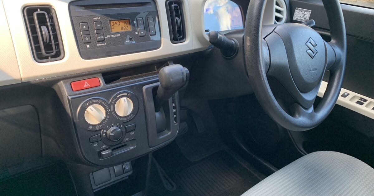 アルト（車内）
